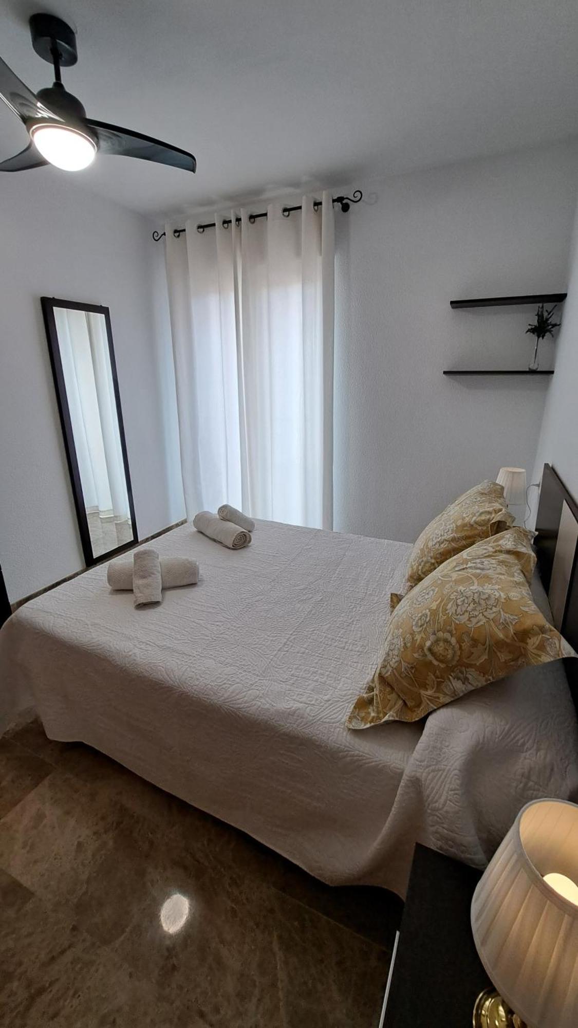 Apartamentos Maria Cristina Con Parking Gratis Córdoba Eksteriør bilde