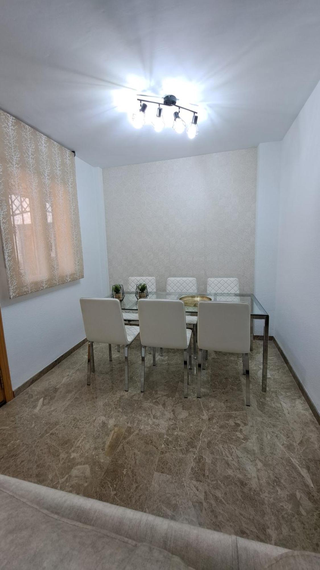 Apartamentos Maria Cristina Con Parking Gratis Córdoba Rom bilde
